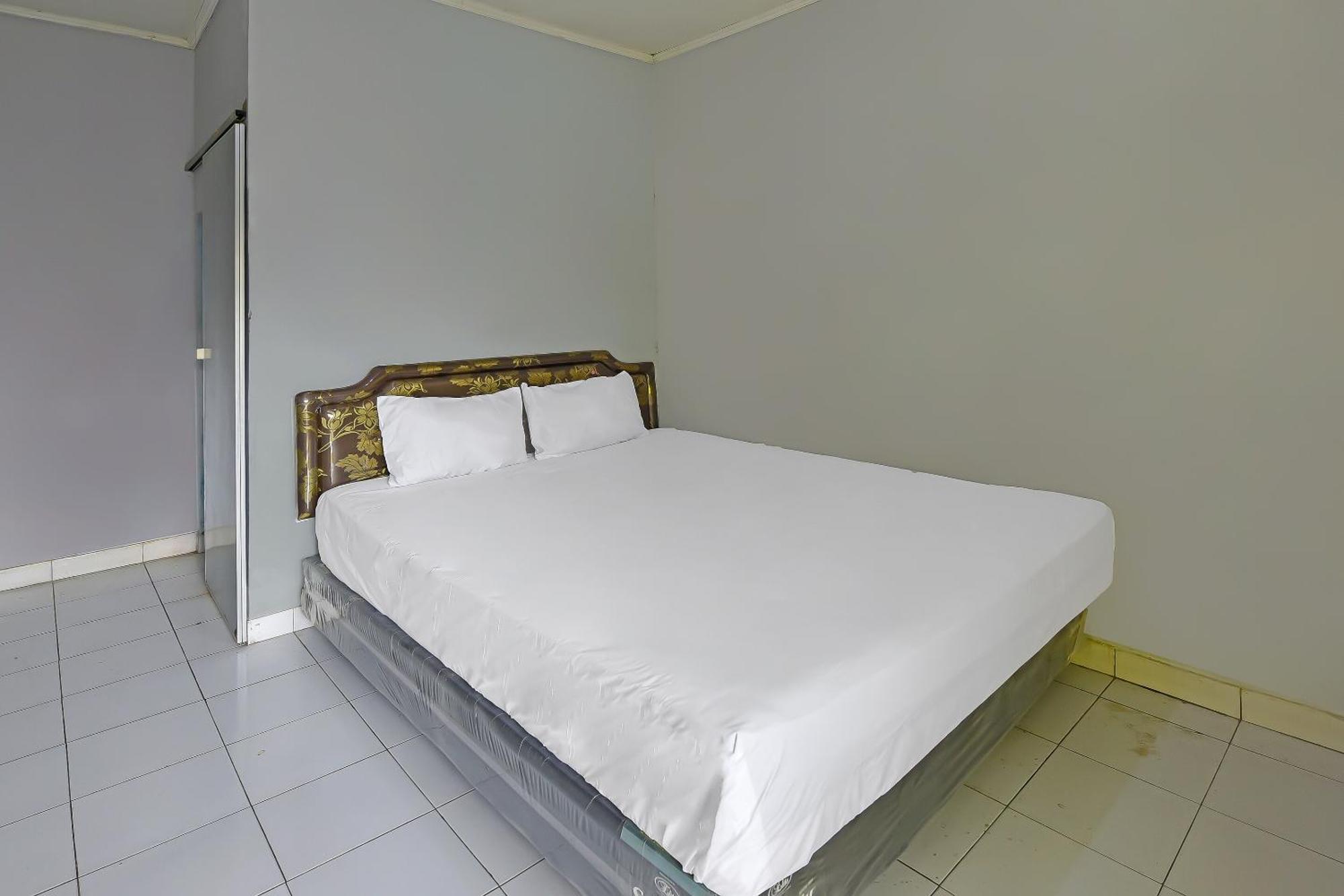 Spot On 91905 Hotel Cipto Arum Cilacap Dış mekan fotoğraf