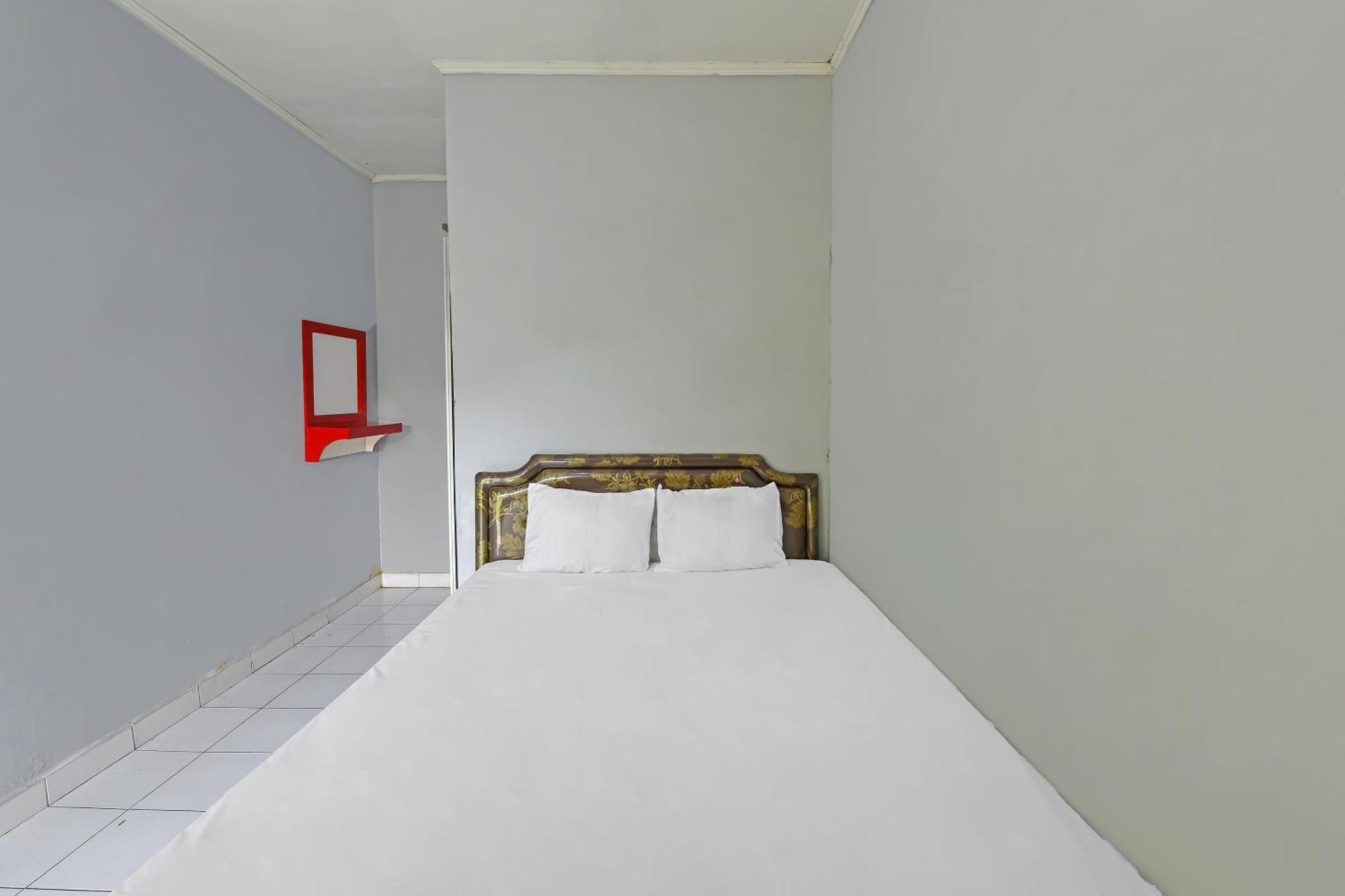 Spot On 91905 Hotel Cipto Arum Cilacap Dış mekan fotoğraf